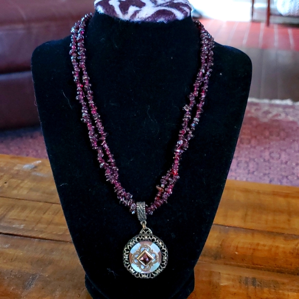 GB Collection amethyst necklace with Mother of Pearl pendant.